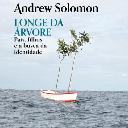 LONGE DA ÁRVORE