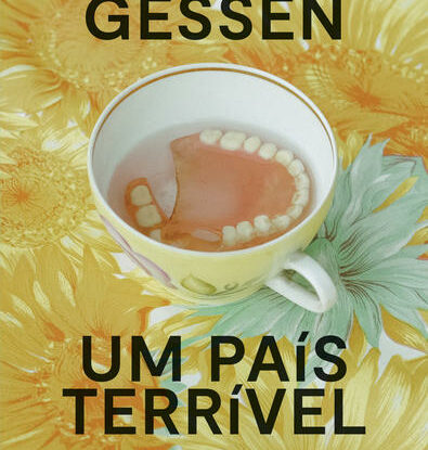 Um país terrível
